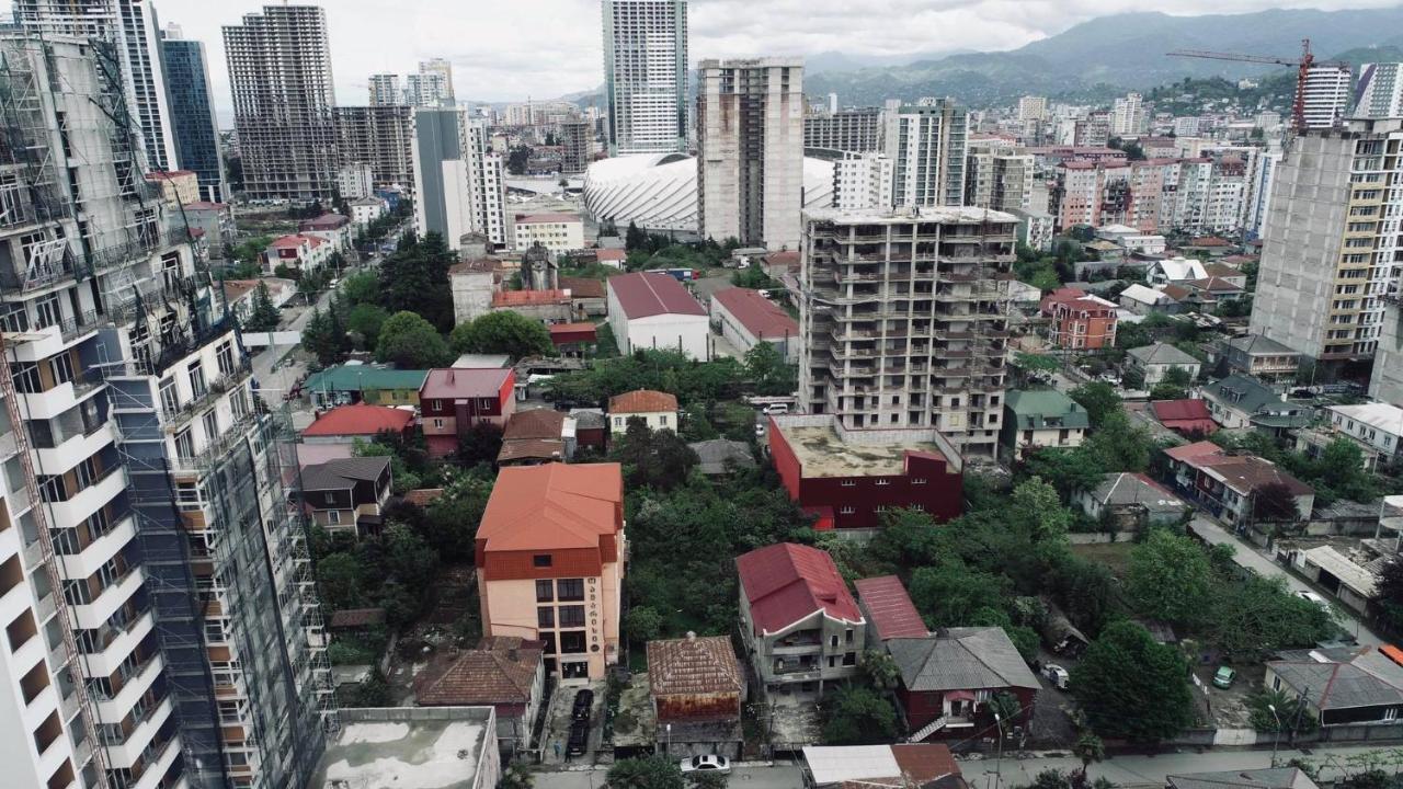 Batumi Hotel Bagian luar foto